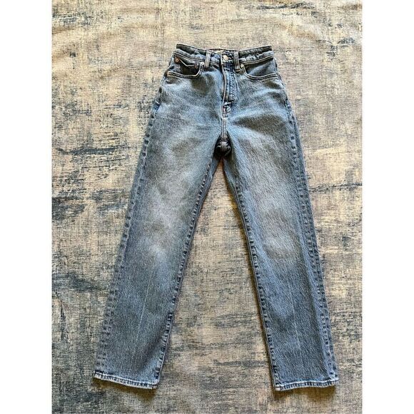 Madewell Denim - Madewell Curvy 90's Straight Leg High Rise Jeans Size 24"